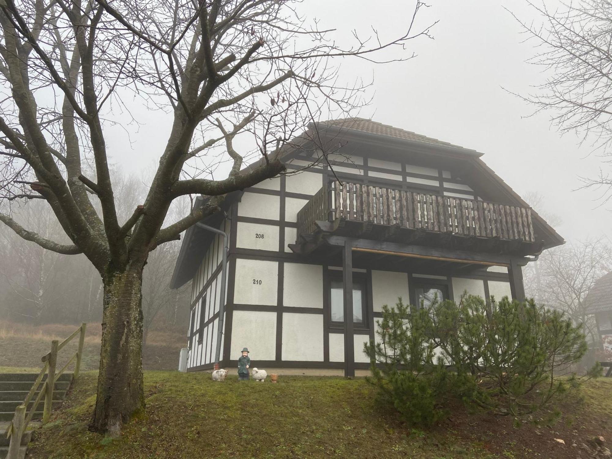 Ferienwohnung Mimo Direkt Am Waldrand Frankenau Luaran gambar